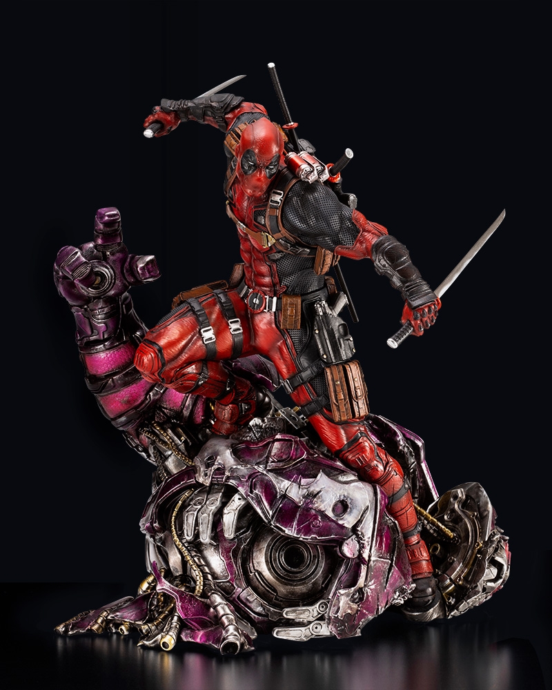 MK362_DEADPOOL_FASSS_01.jpg