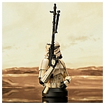 Mando_RemnantTrooper_Bust_07__33771.1652915169.jpg