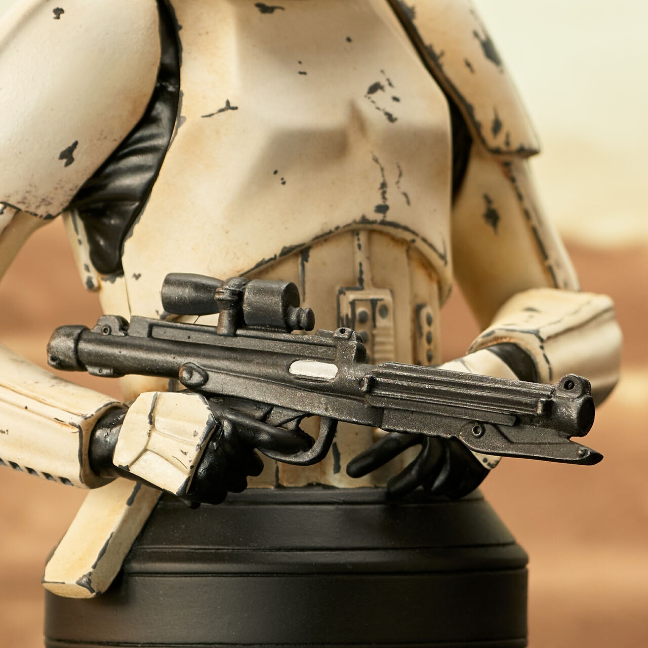 Mando_RemnantTrooper_Bust_12__63655.1652915169.jpg