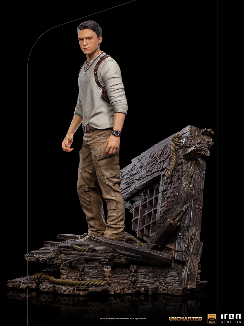 Nathan Drake-DLX-IS_02.jpg