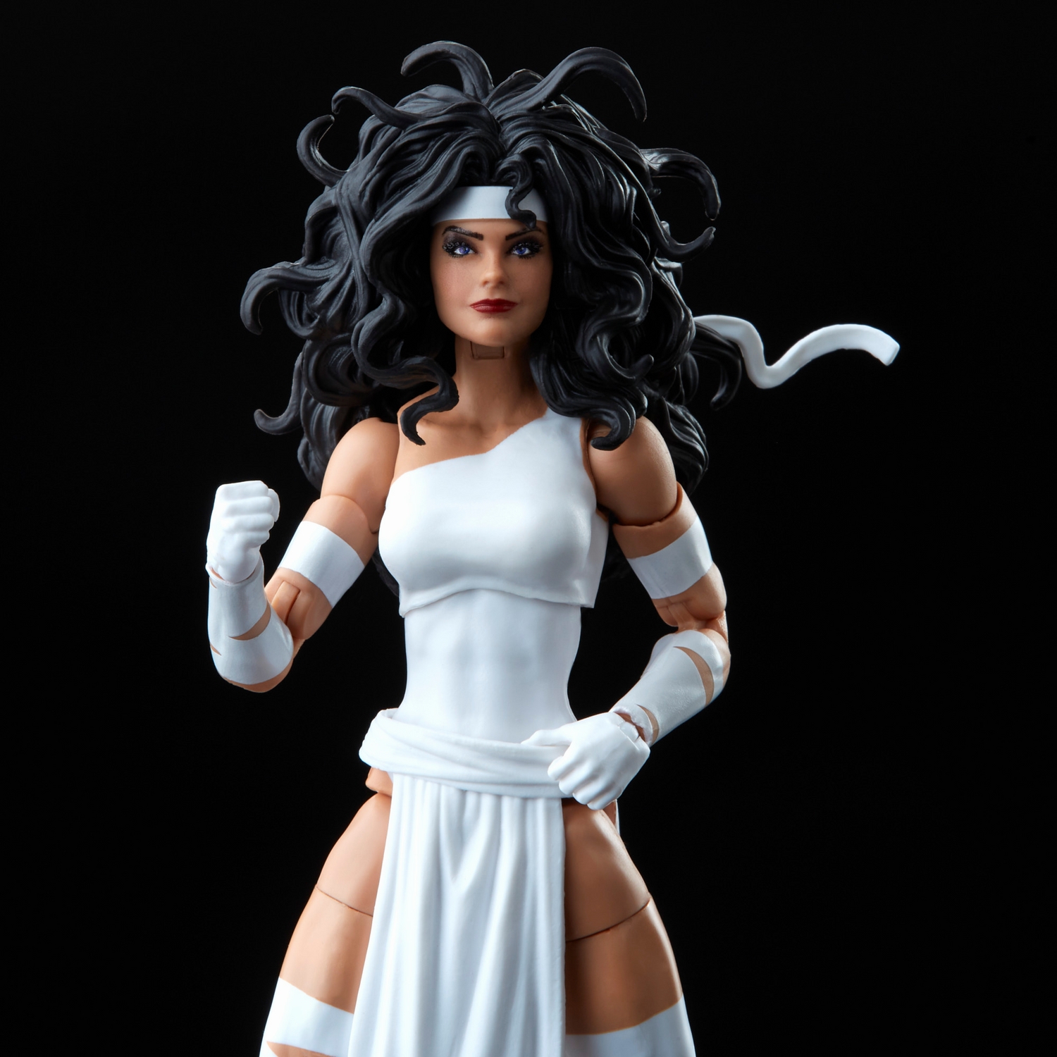 Marvel Legends Series Daredevil, Elektra, and Marvel’s Bullseye 4.jpg