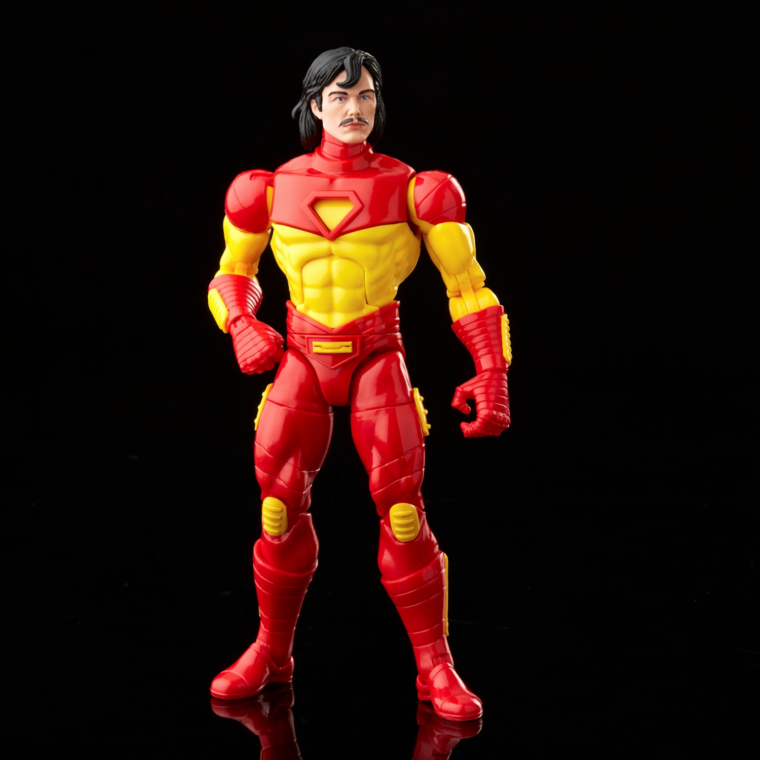 Marvel Legends Series Retro Iron Man 5.jpg