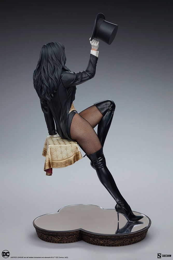 zatanna_dc-comics_gallery_6297e3bbbd721.jpg