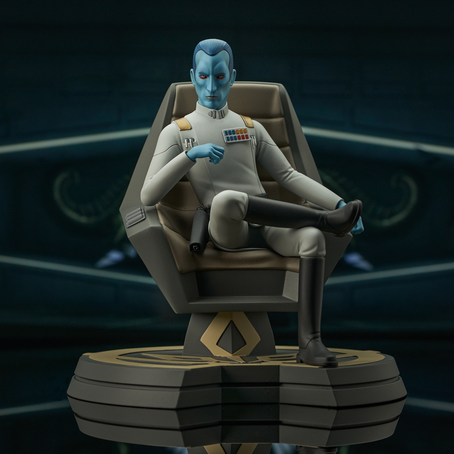 Rebels_ThrawnOnThrown_Premier_01 (1).jpg