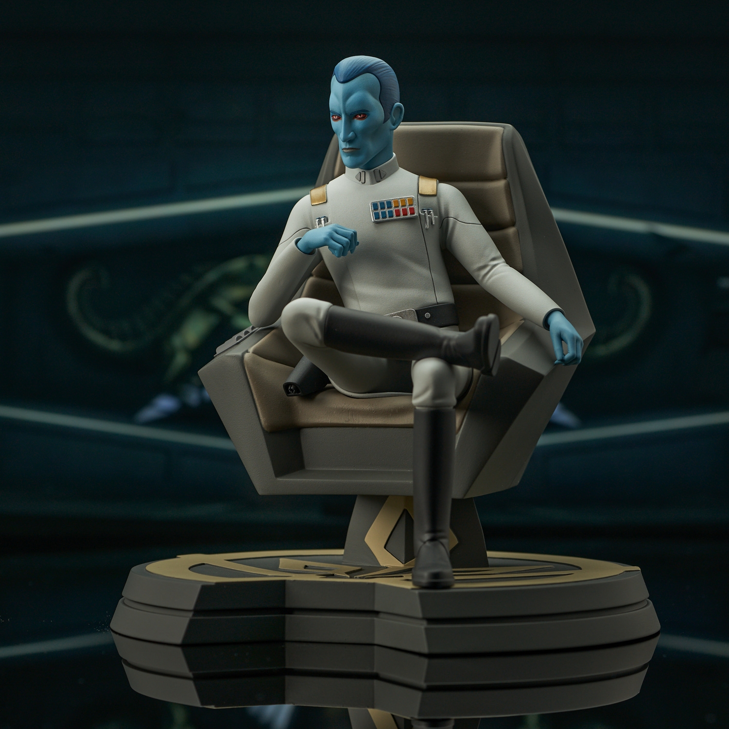 Rebels_ThrawnOnThrown_Premier_03 (1).jpg