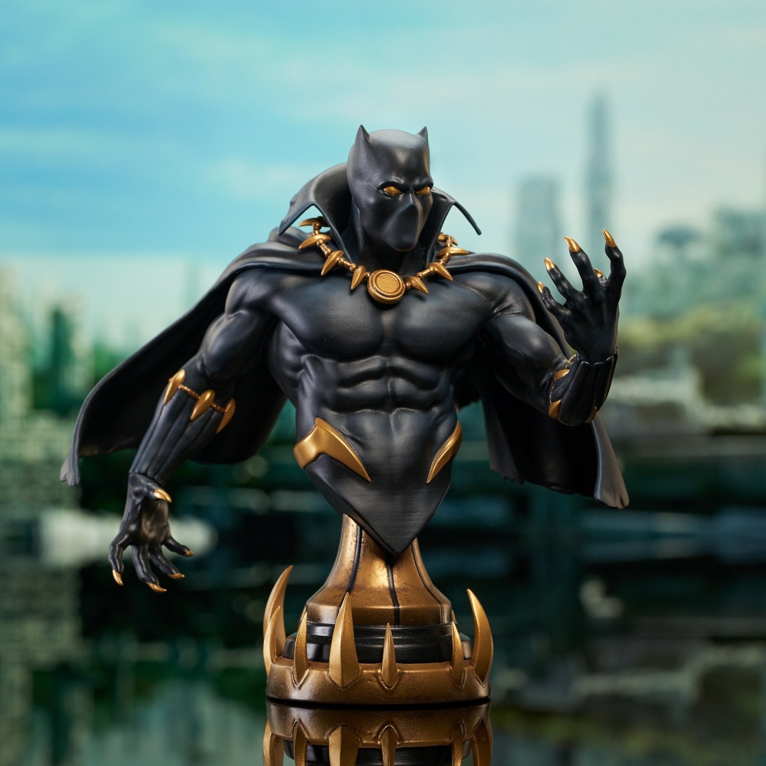 Marvel_BlackPantherComic_Bust_02.jpg