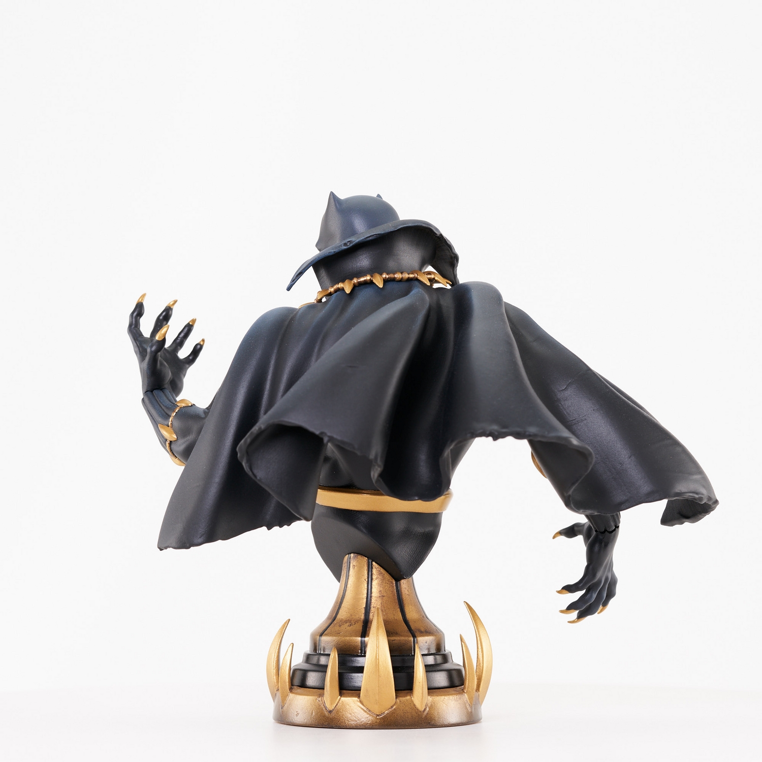 Marvel_BlackPantherComic_Bust_05.jpg