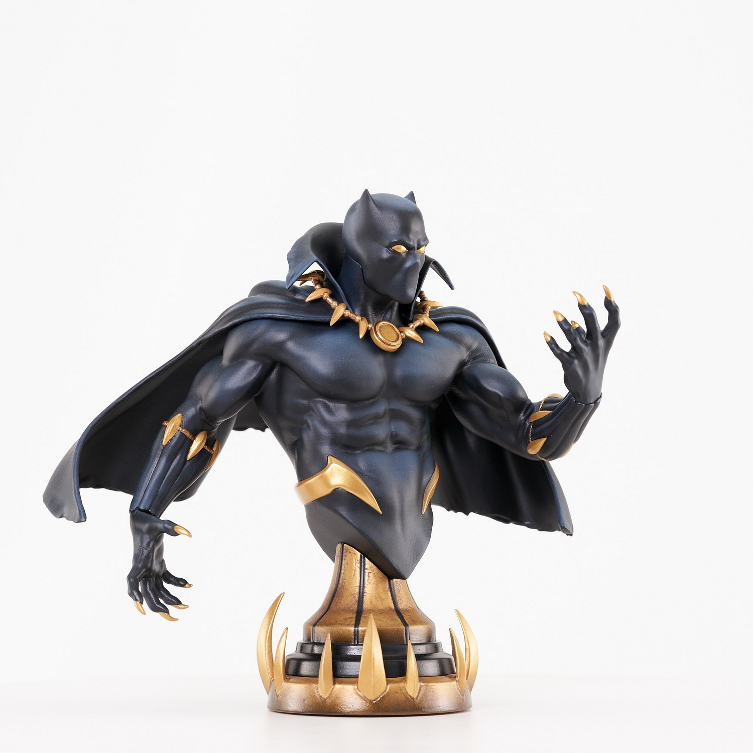 Marvel_BlackPantherComic_Bust_09.jpg