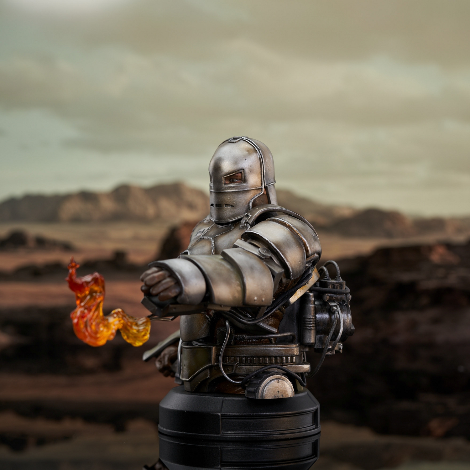 Marvel_IronManMk1MCU_Bust_03.jpg