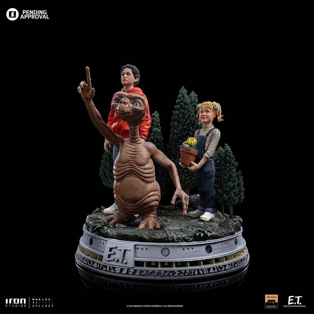 E.T._Elliot_Gertie-IS_02.jpg