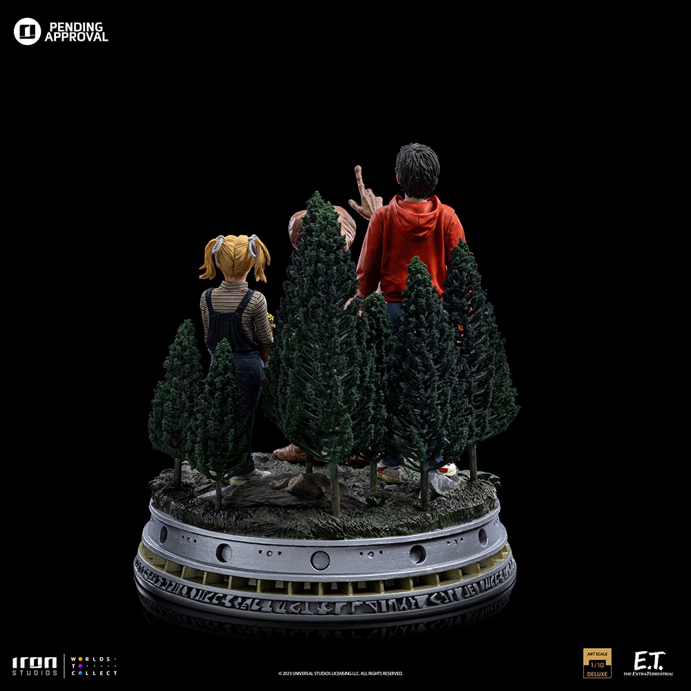 E.T._Elliot_Gertie-IS_03.jpg