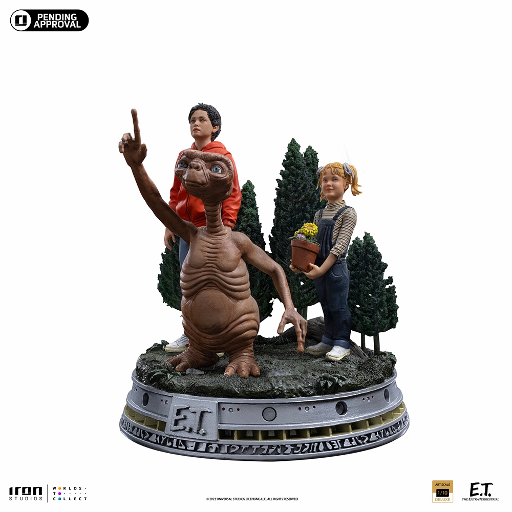 E.T._Elliot_Gertie-IS_12.jpg