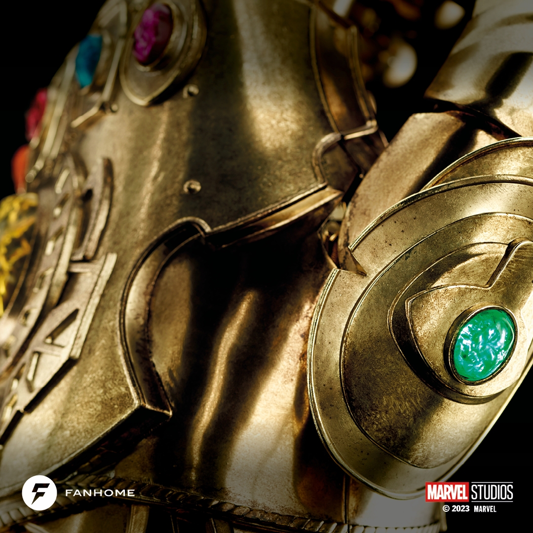 01_Infinity_Gauntlet_US_1080x1080.jpg