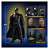 batman-modern-suit_marvel_scale_646f8d80e37da.jpg