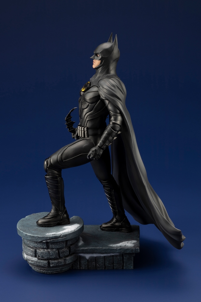 SV355_ARTFX_BATMAN_THEFLASH_04.jpg