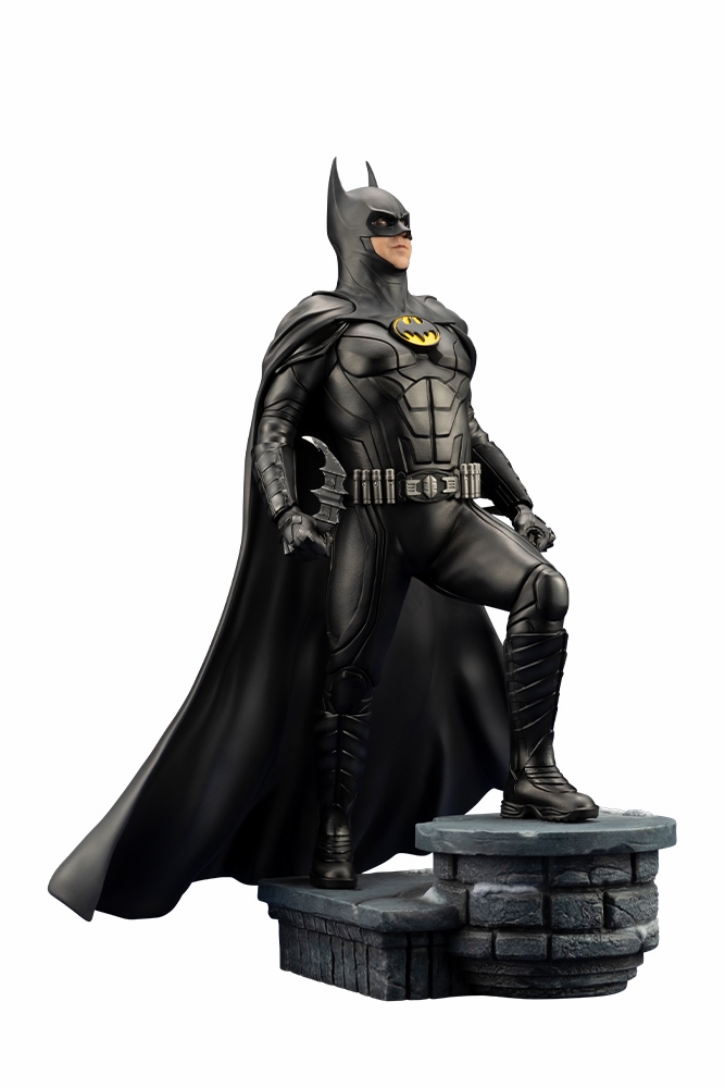 SV355_ARTFX_BATMAN_THEFLASH_w.jpg