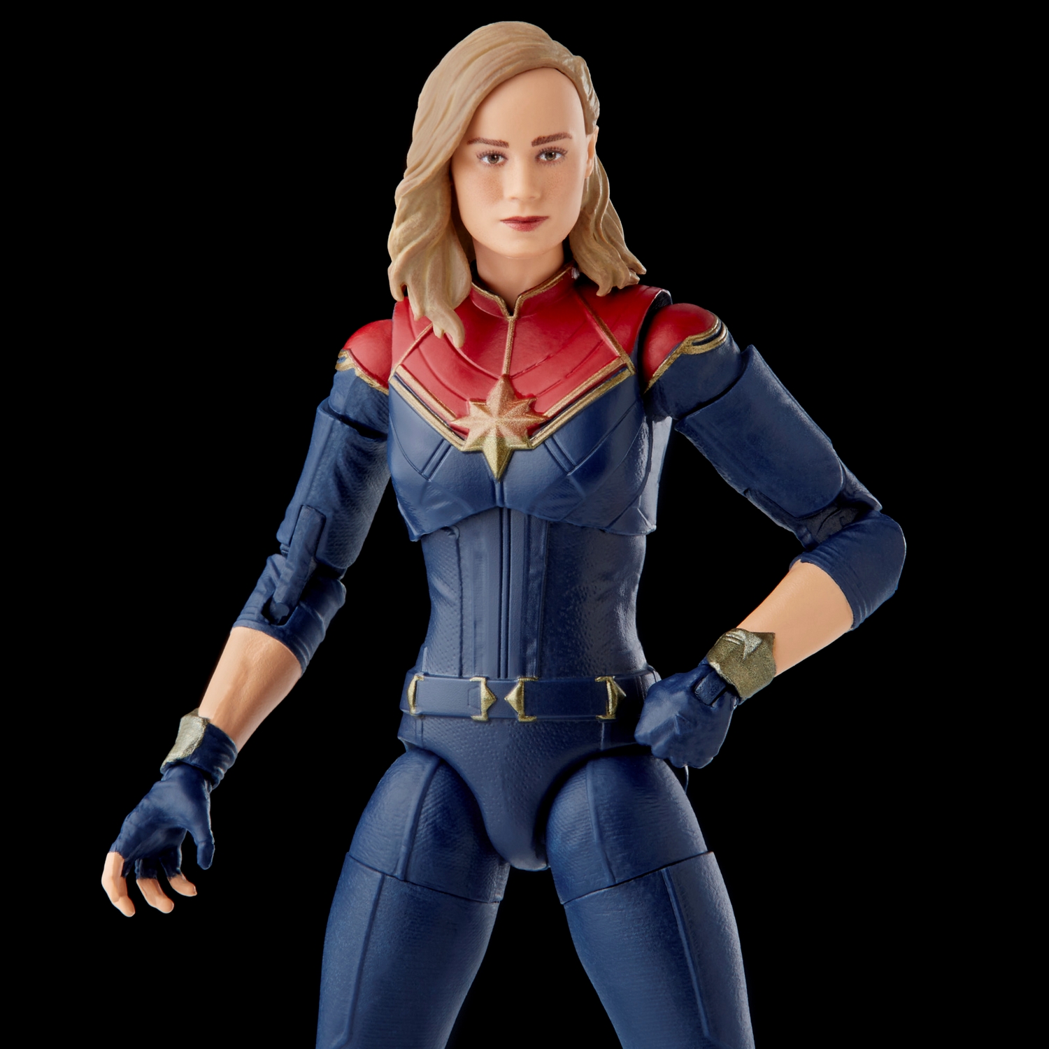 MARVEL LEGENDS SERIES CAPTAIN MARVEL 2.jpg