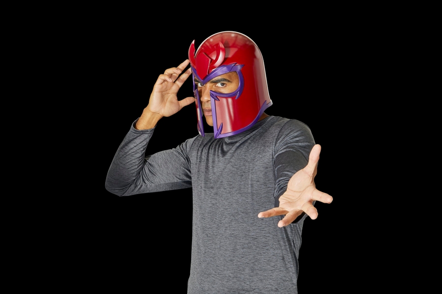 HASBRO MARVEL LEGENDS SERIES MAGNETO PREMIUM ROLE PLAY HELMET 11.jpg