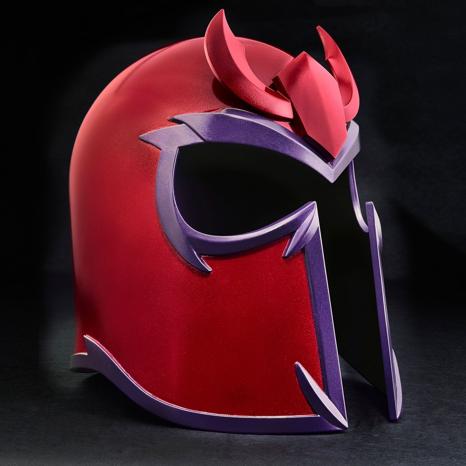 HASBRO MARVEL LEGENDS SERIES MAGNETO PREMIUM ROLE PLAY HELMET 20.jpg