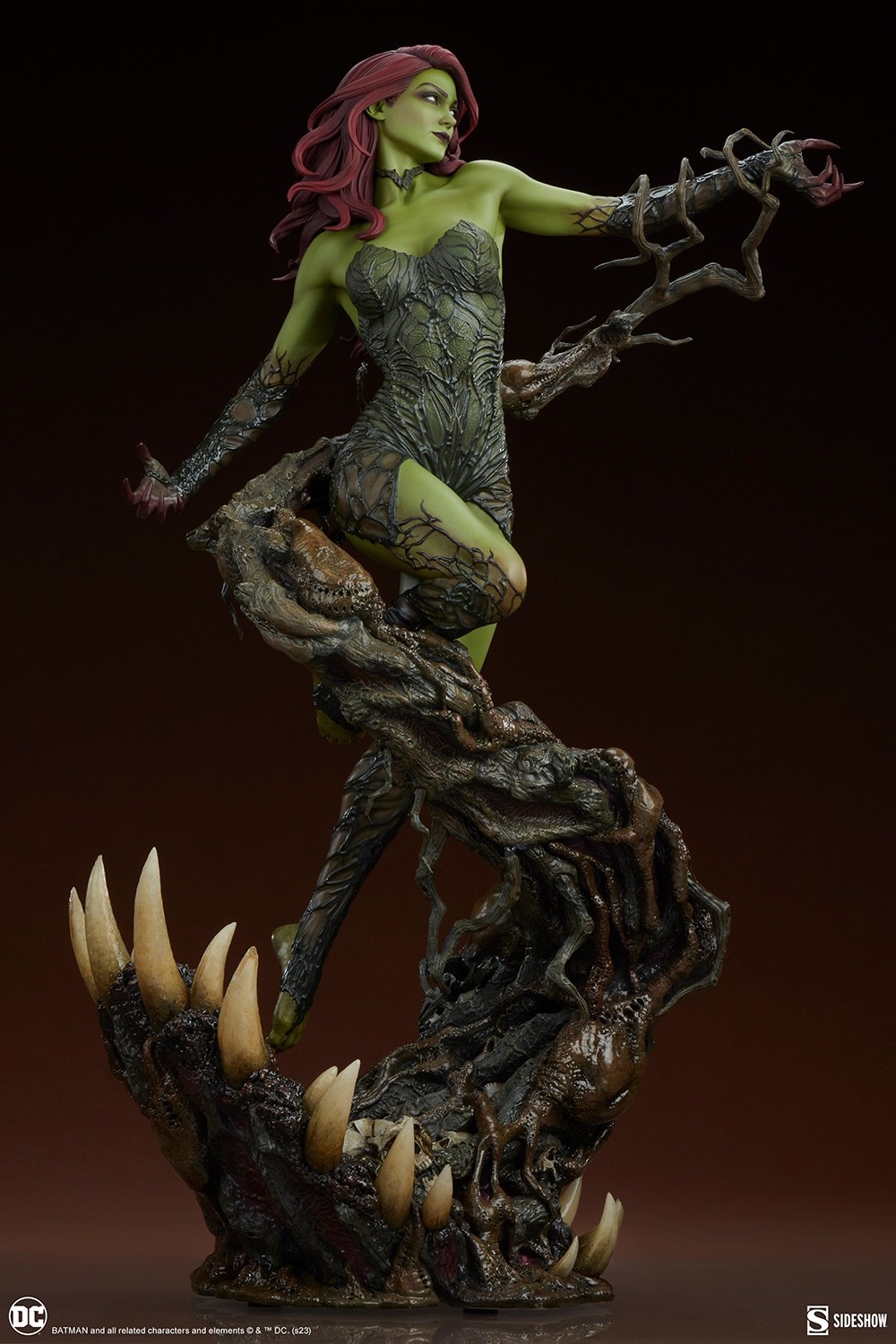 poison-ivy-deadly-nature-green-variant_dc-comics_gallery_64b72473eaf3a.jpg