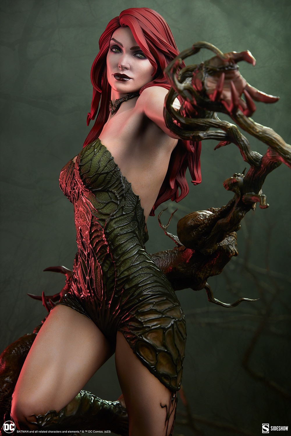 poison-ivy-deadly-nature_dc-comics_gallery_64af207e2e358.jpg