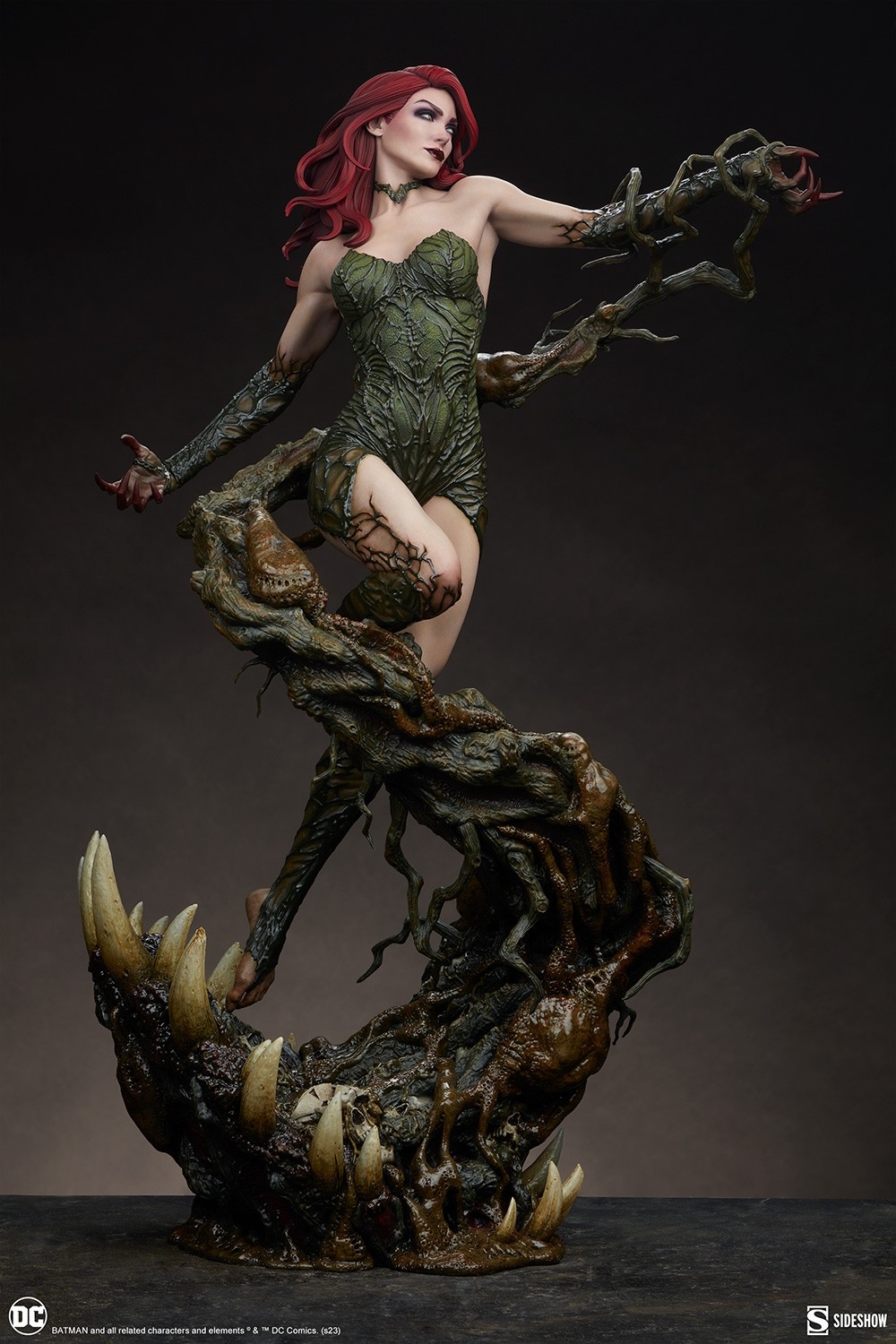 poison-ivy-deadly-nature_dc-comics_gallery_64af207f7a7e6.jpg
