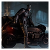 the-batman-premium-format-figure_dc-comics_gallery_63fe583037a49.jpg
