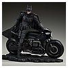 the-batman-premium-format-figure_dc-comics_gallery_63fe583344256.jpg