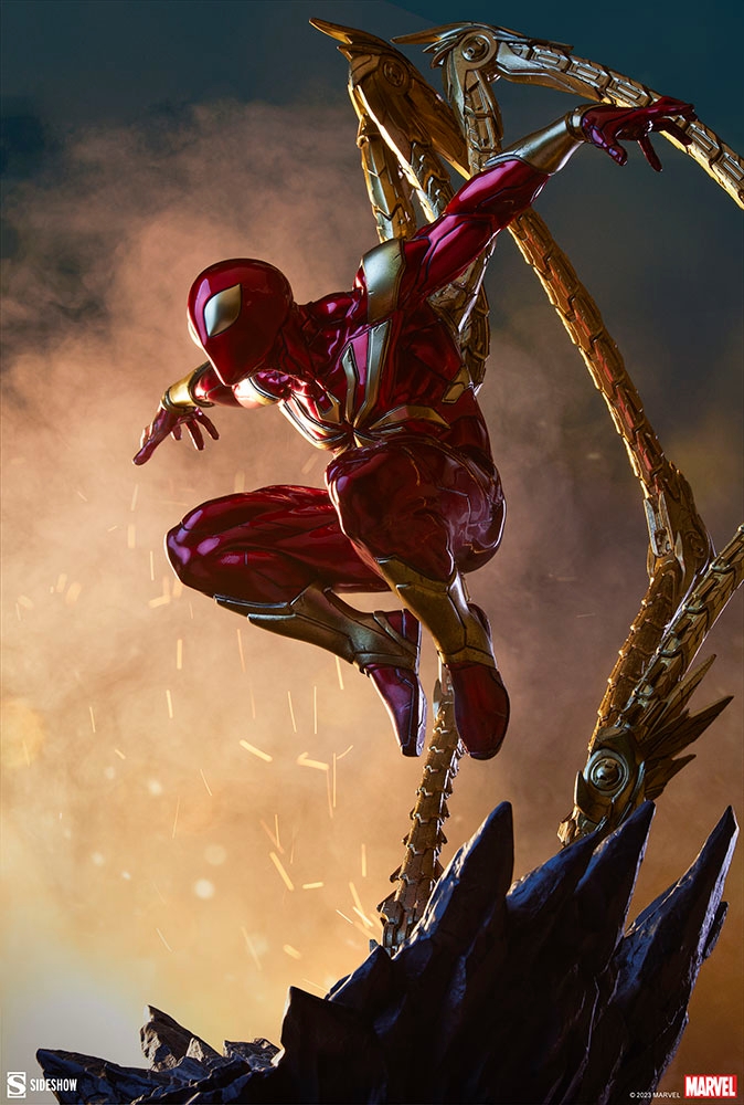 iron-spider-man-premium-format-figure_marvel_gallery_63d0199a72f42.jpg