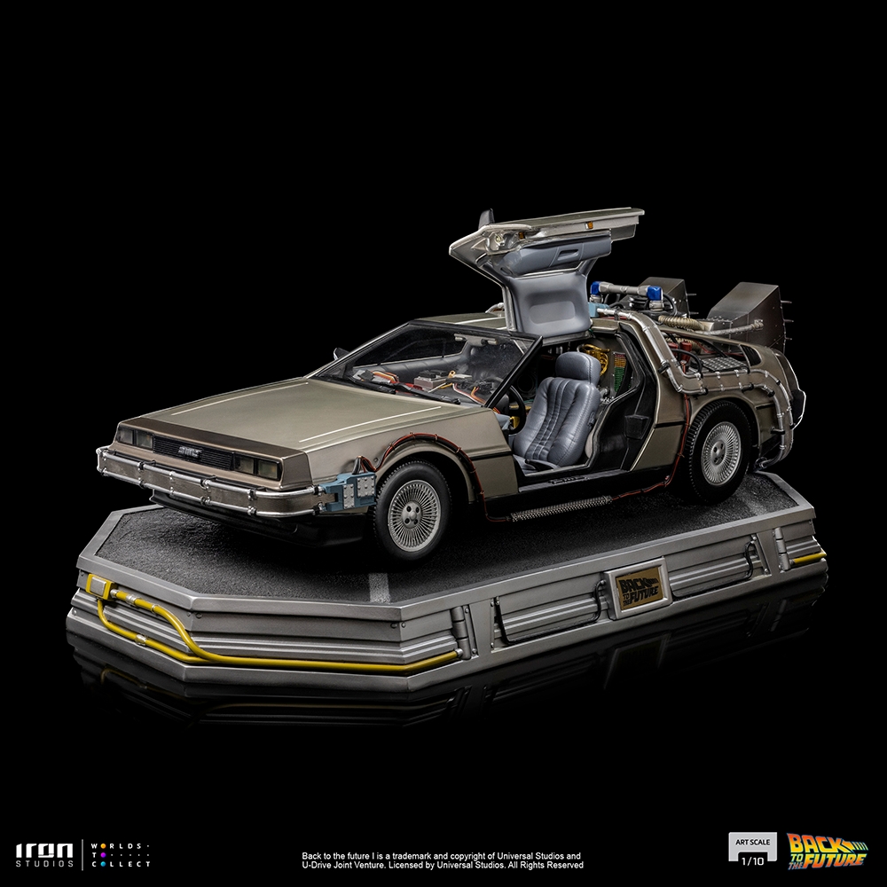 BTTF DeLorean-IS_03.jpg