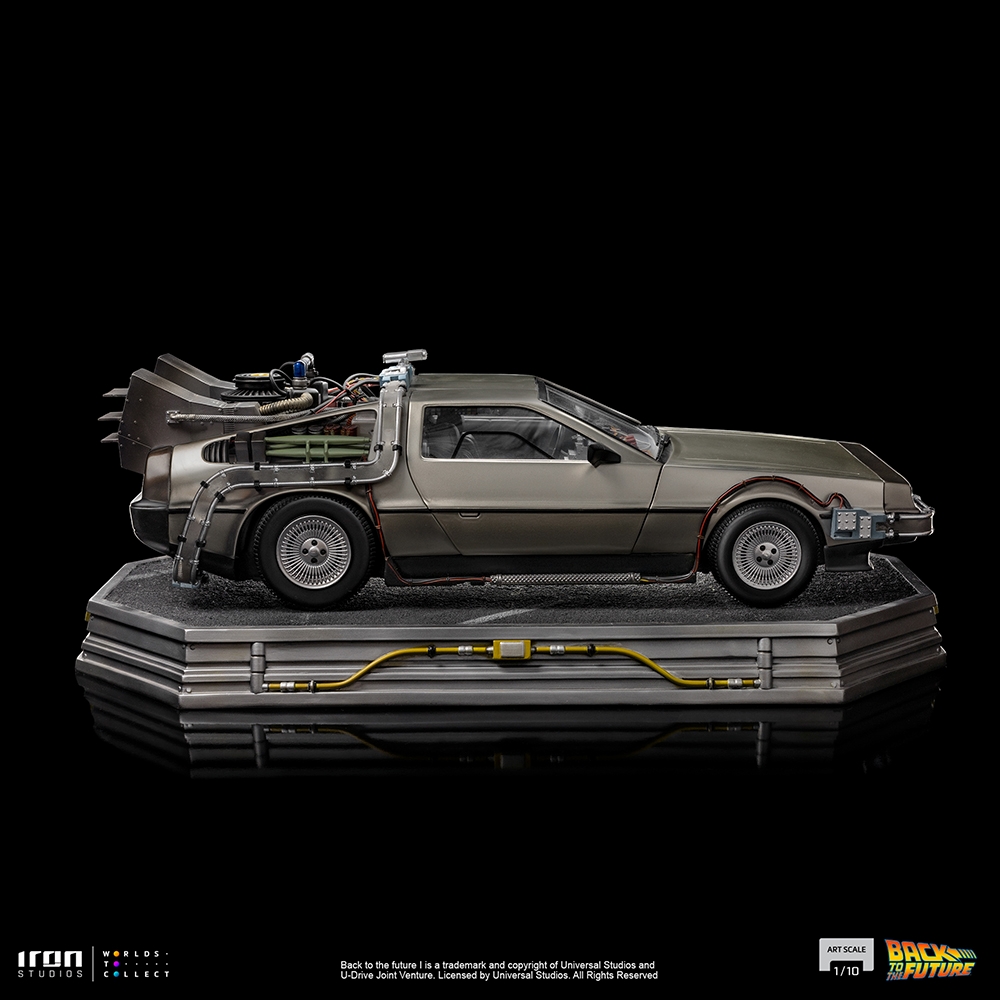 BTTF DeLorean-IS_06.jpg