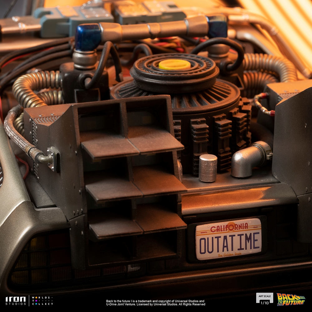 BTTF DeLorean-IS_09.jpg