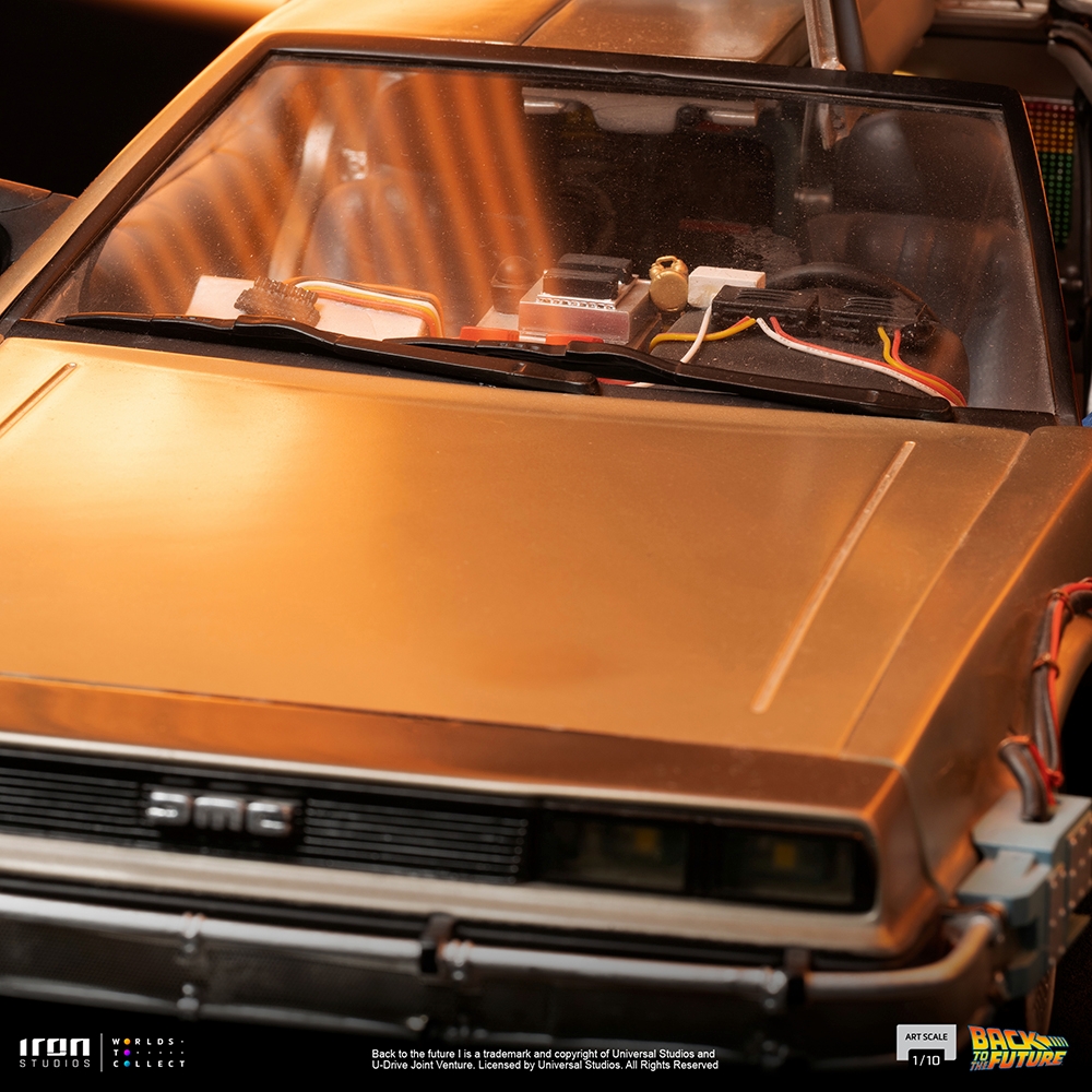 BTTF DeLorean-IS_10.jpg