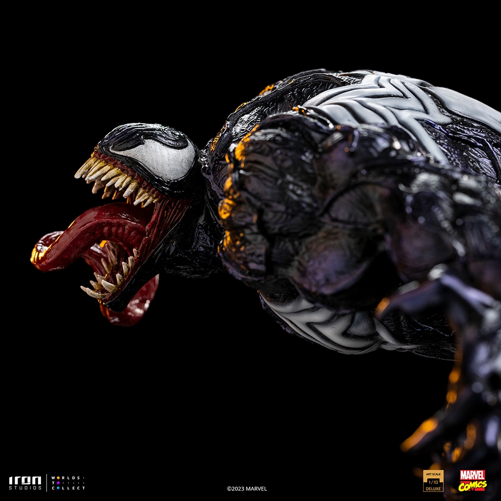 Venom-DLX-IS_07.jpg