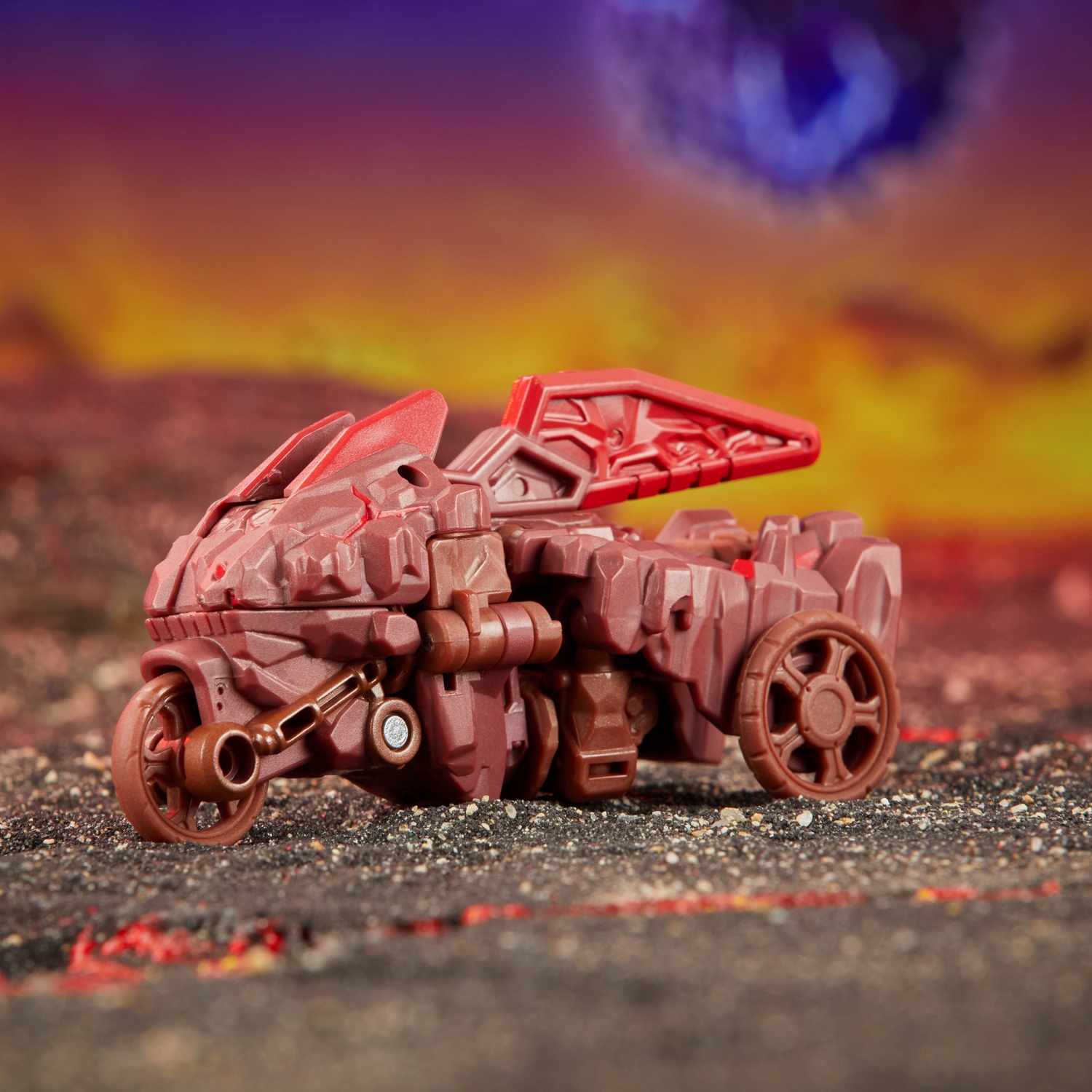 TF Legacy United Core Class Infernac Universe Bouldercrash 10.jpg