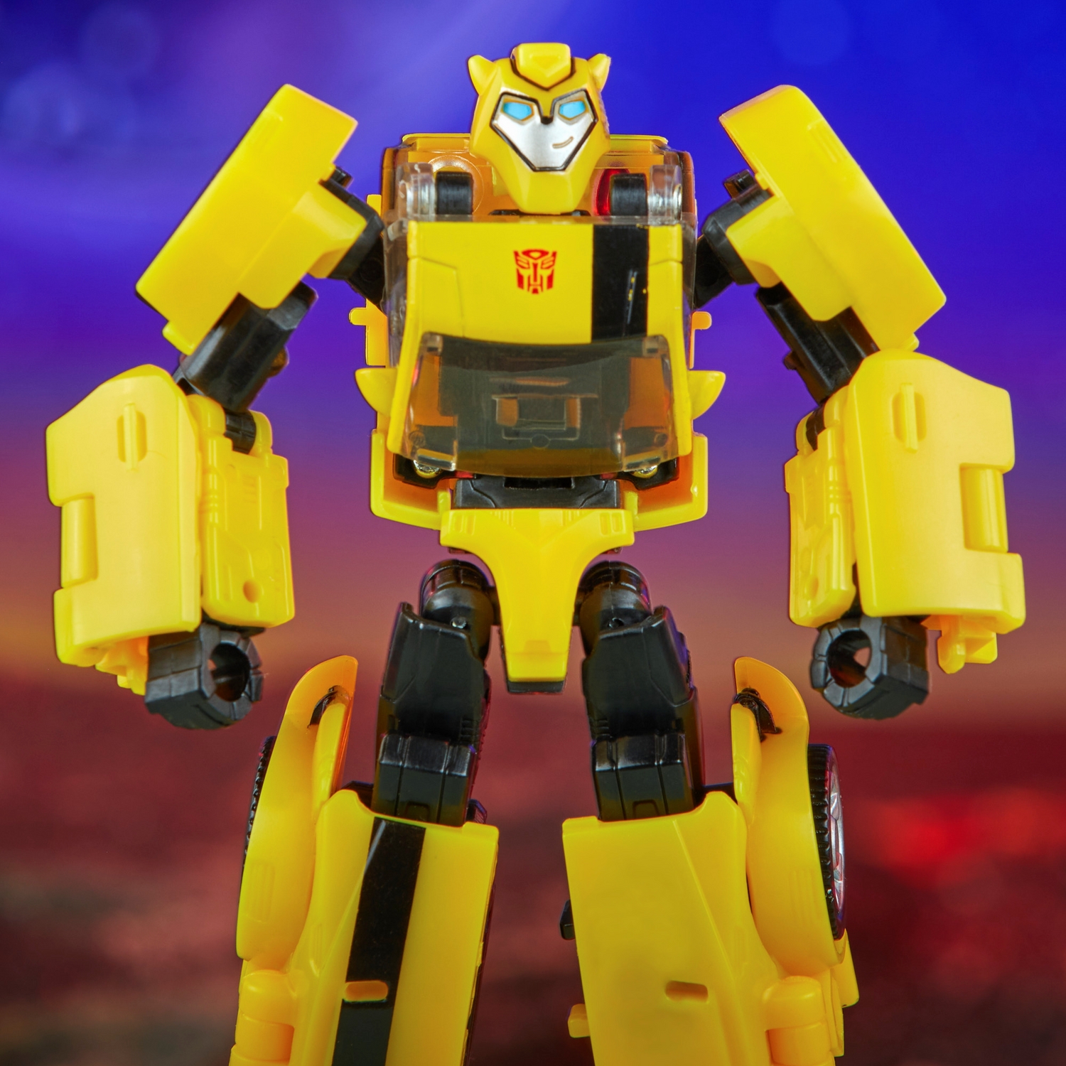 TF Legacy United Deluxe Class Animated Universe Bumblebee 10.jpg