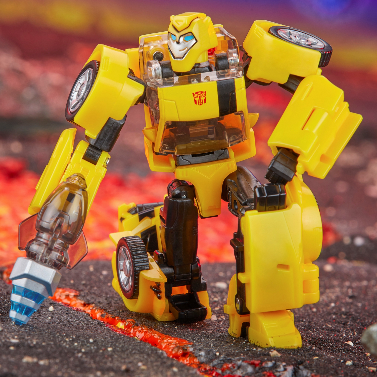 TF Legacy United Deluxe Class Animated Universe Bumblebee 7.jpg