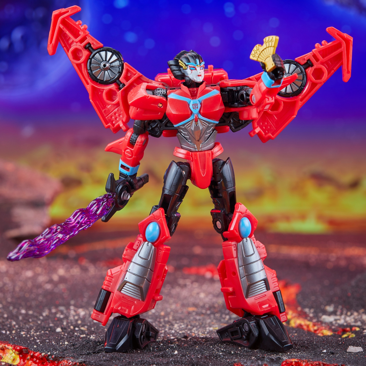 TF Legacy United Deluxe Class Cyberverse Universe Windblade 6.jpg