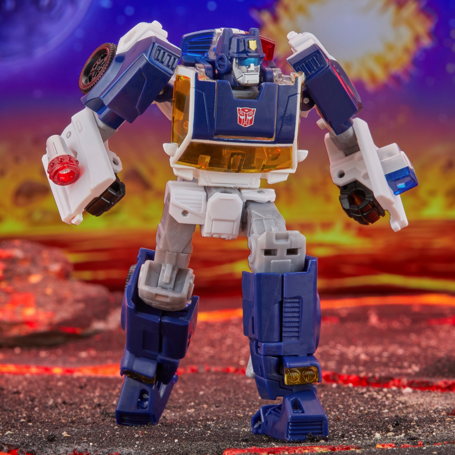 TF Legacy United Deluxe Class Rescue Bots Universe Autobot Chase 3.jpg