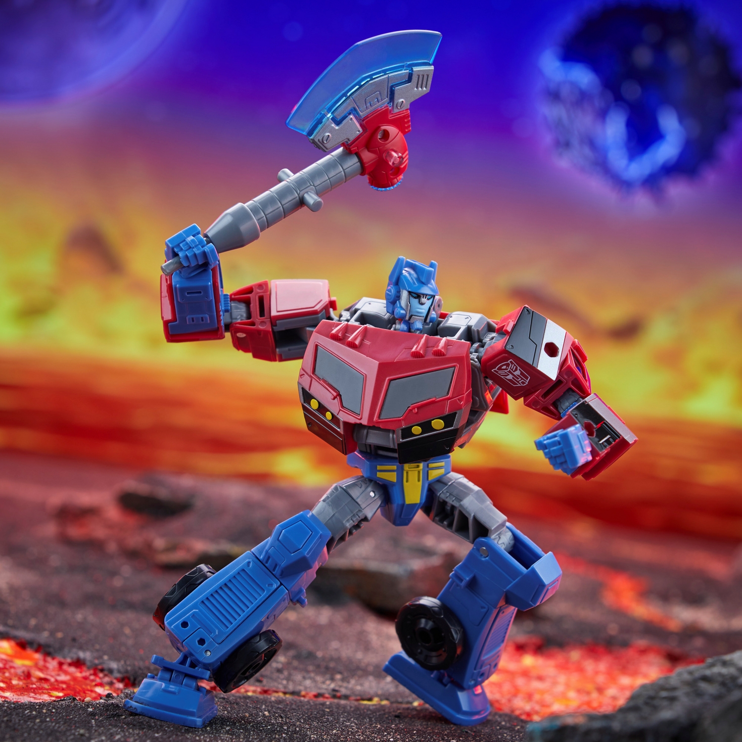 TF Legacy United Voyager Class Animated Universe Optimus Prime 5.jpg
