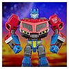 TF Legacy United Voyager Class Animated Universe Optimus Prime 8.jpg