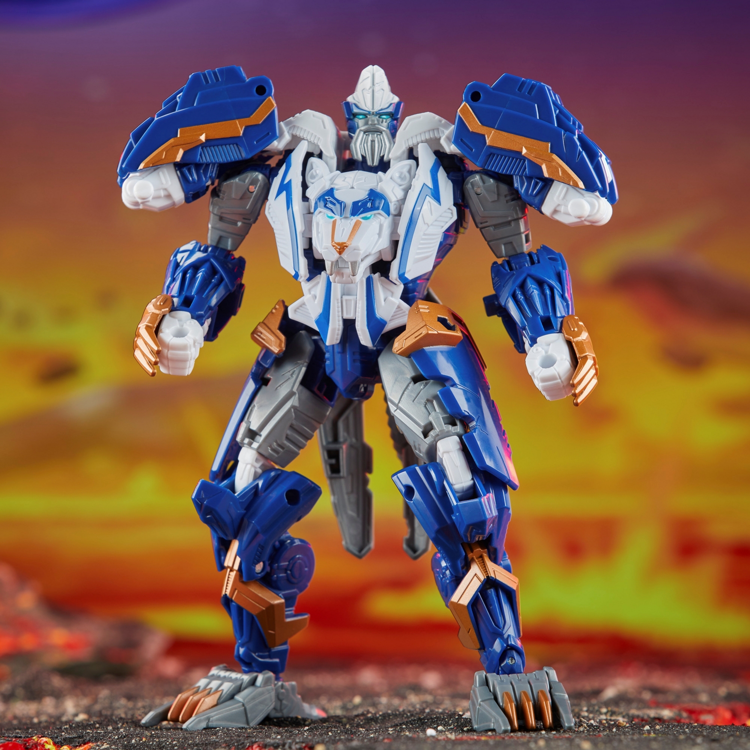TF Legacy United Voyager Class Prime Universe Thundertron 4.jpg