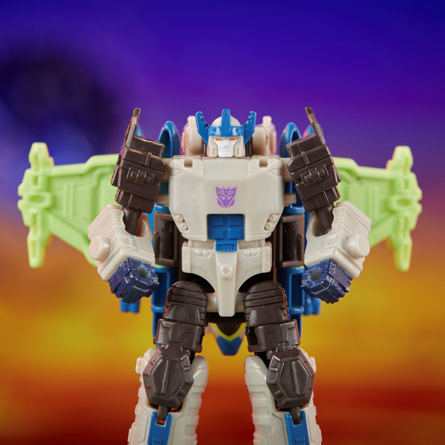TF Legacy United Core Class Energon Universe Megatron 9.jpg