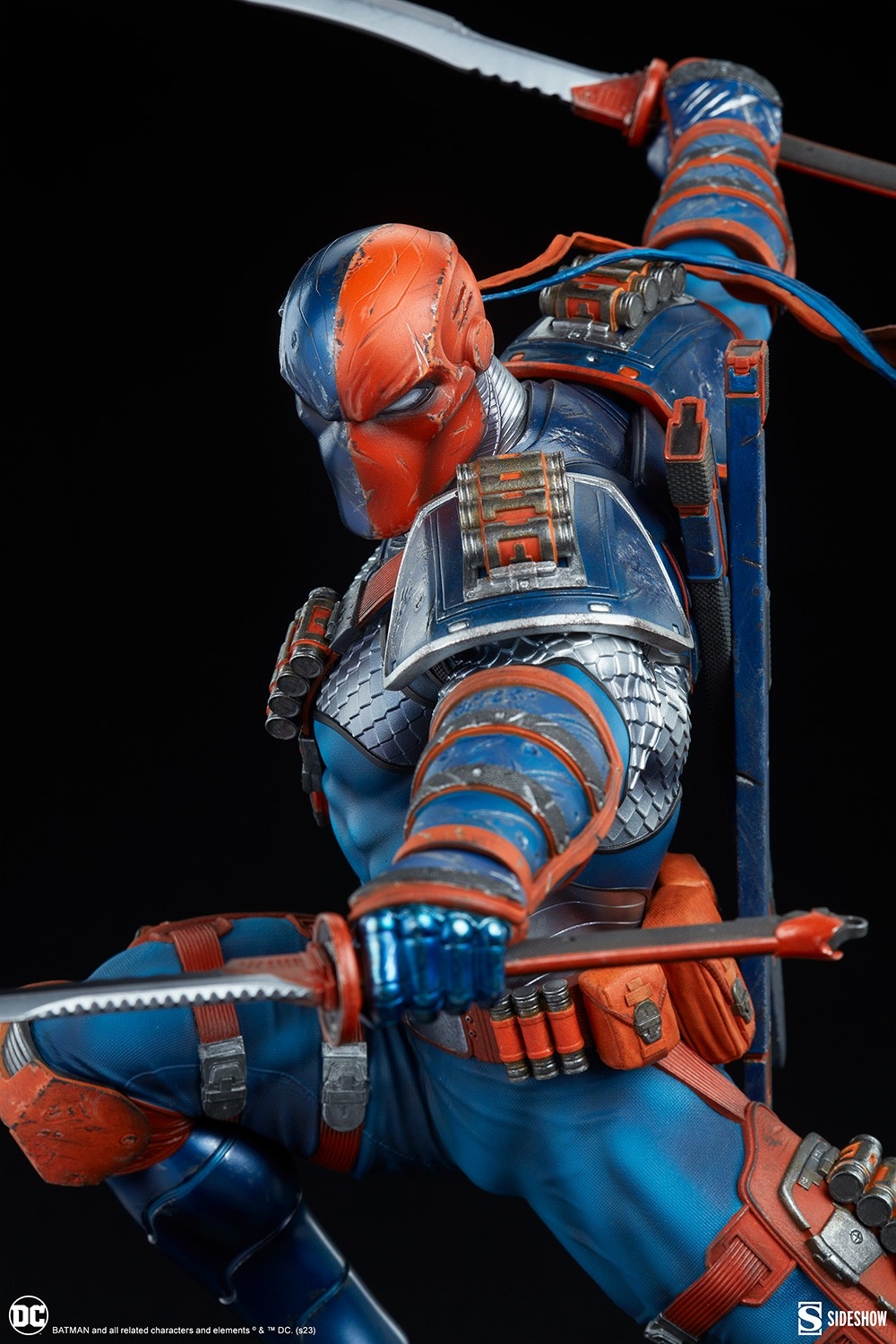 deathstroke-premium-format-figure_dc-comics_gallery_64b069c931e5f.jpg
