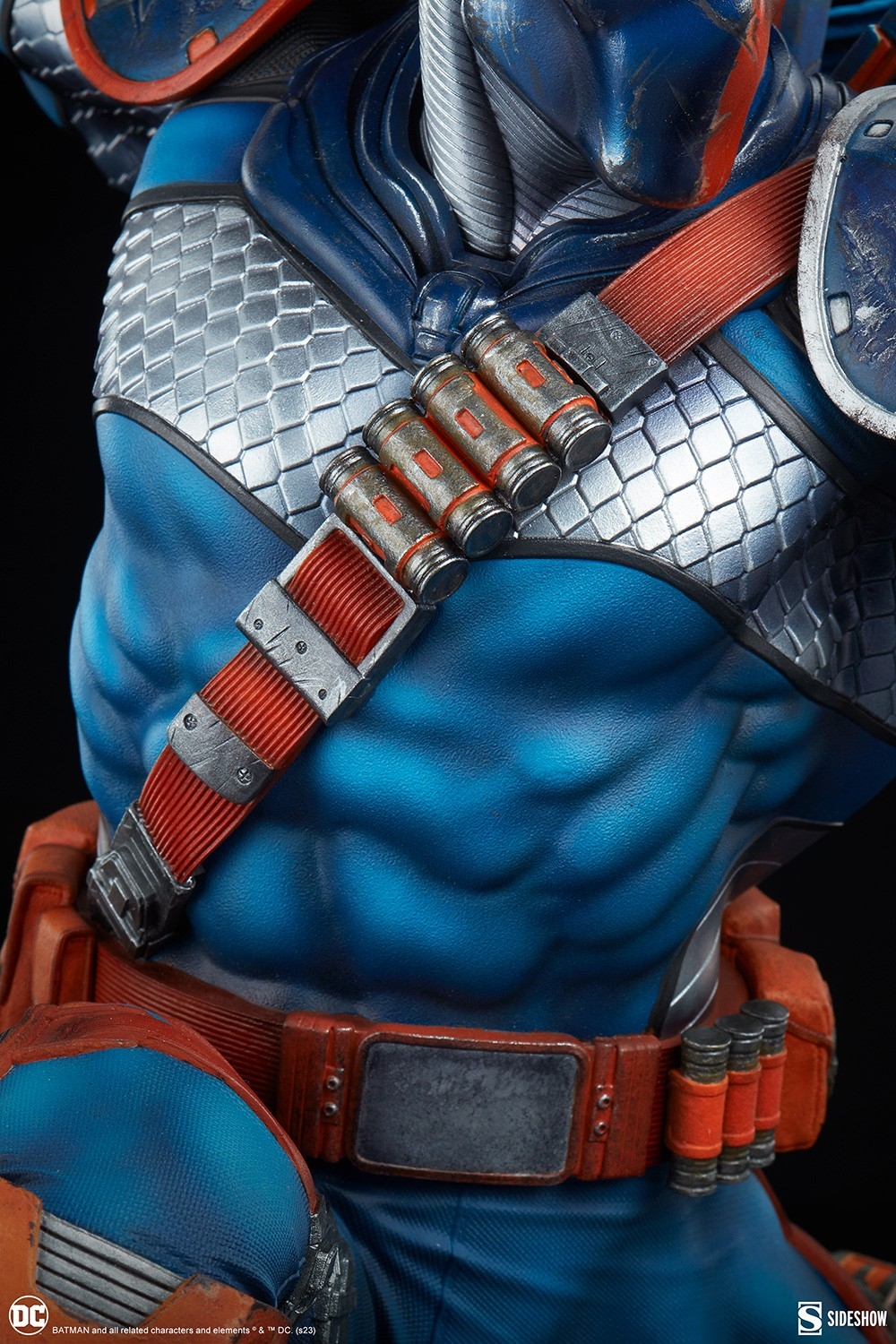 deathstroke-premium-format-figure_dc-comics_gallery_64b069e3eb09f.jpg