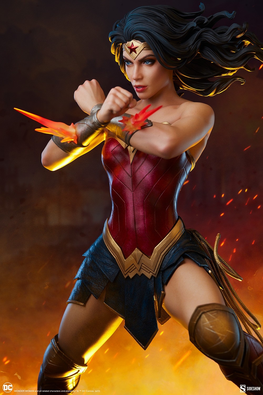 wonder-woman-saving-the-day-premium-format-figure_dc-comics_gallery_648bb2e6a06a4.jpg