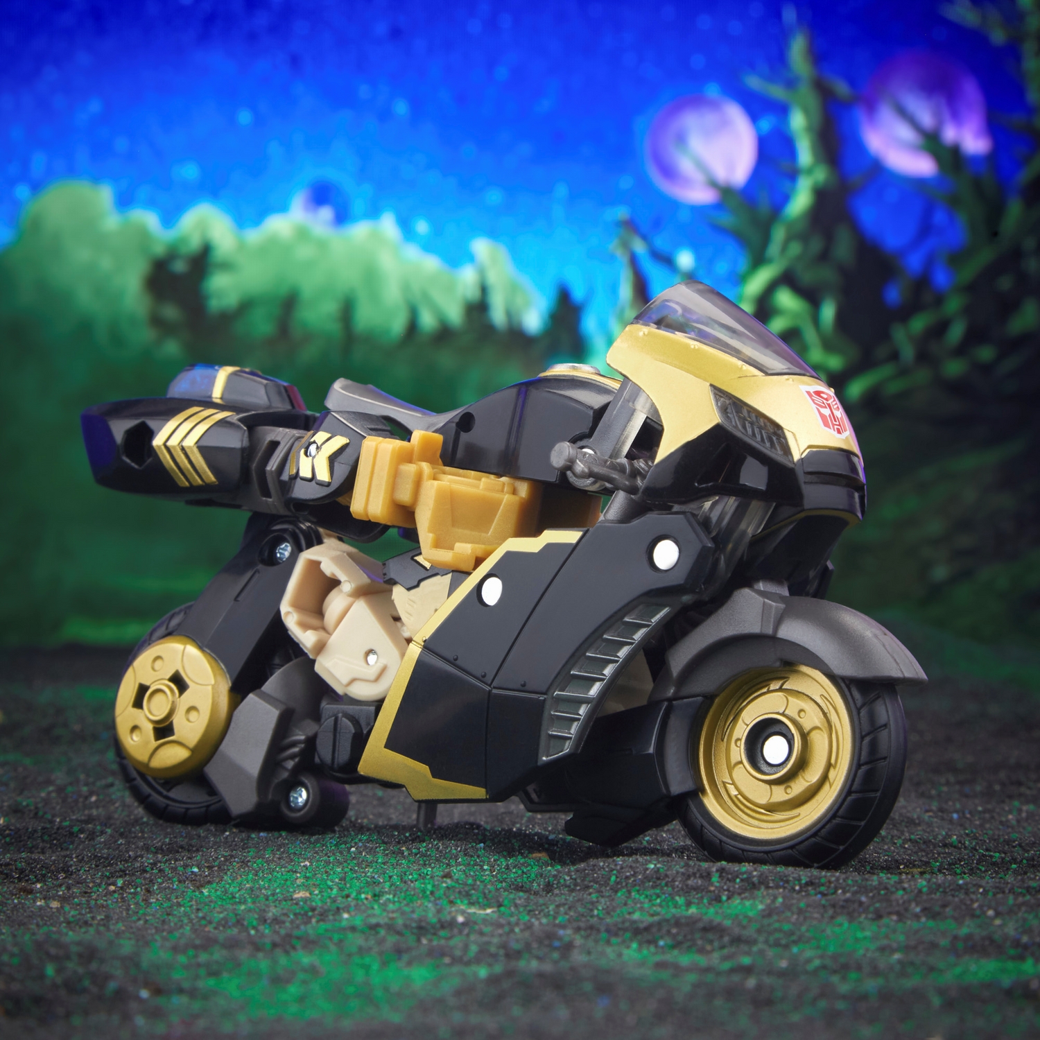 F7193_DIO_TRA_GEN_LEGACY_DLX_PROWL_0006_Online_2000SQ.jpg