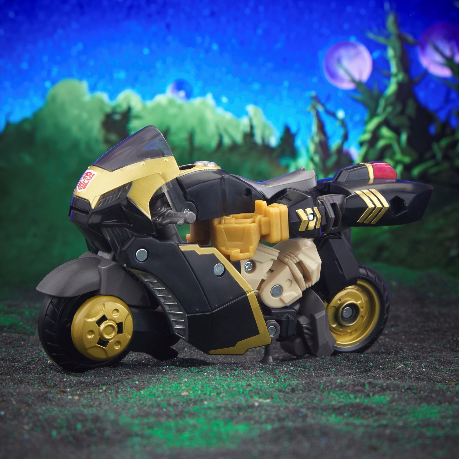 F7193_DIO_TRA_GEN_LEGACY_DLX_PROWL_0008_Online_2000SQ.jpg