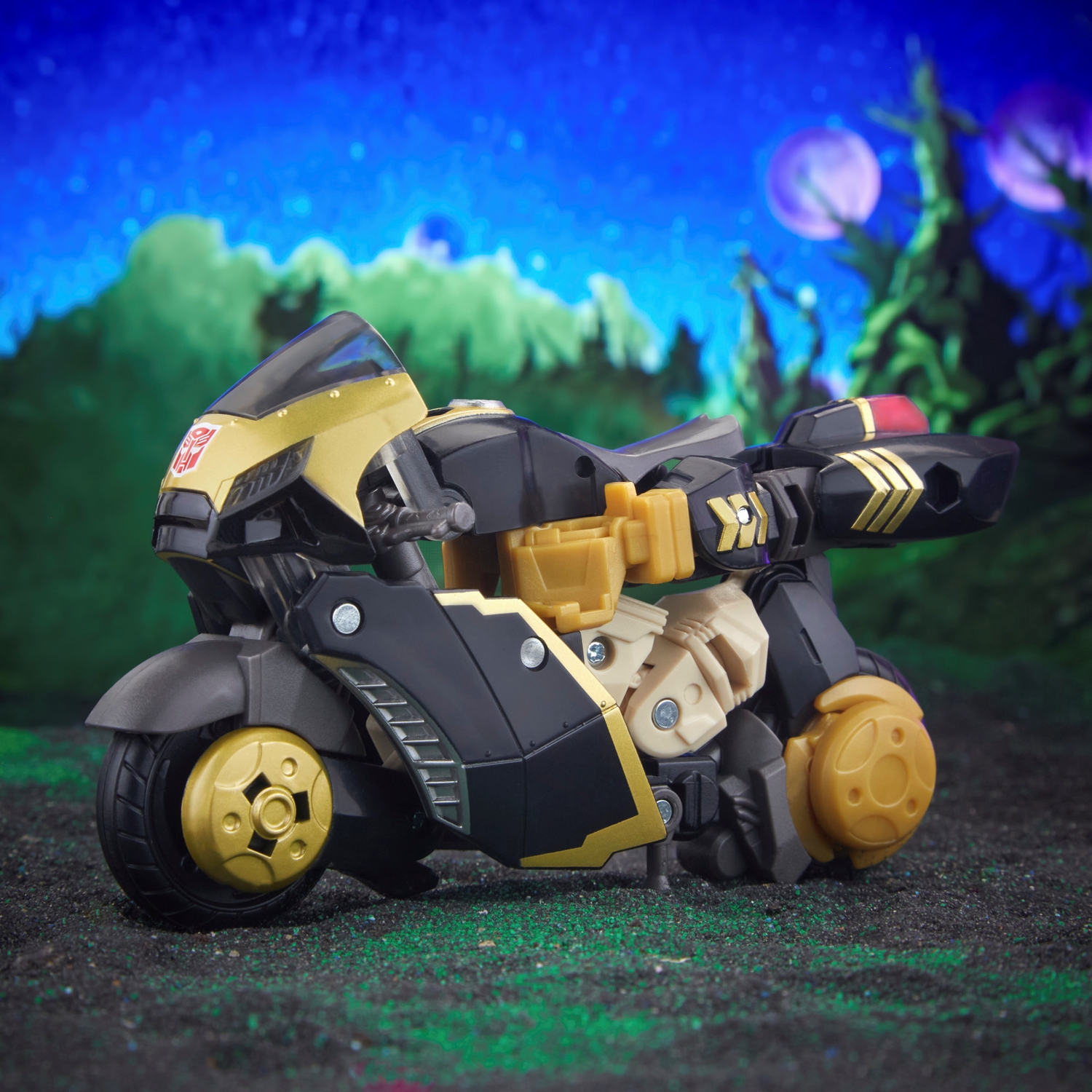 F7193_DIO_TRA_GEN_LEGACY_DLX_PROWL_0009_Online_2000SQ.jpg
