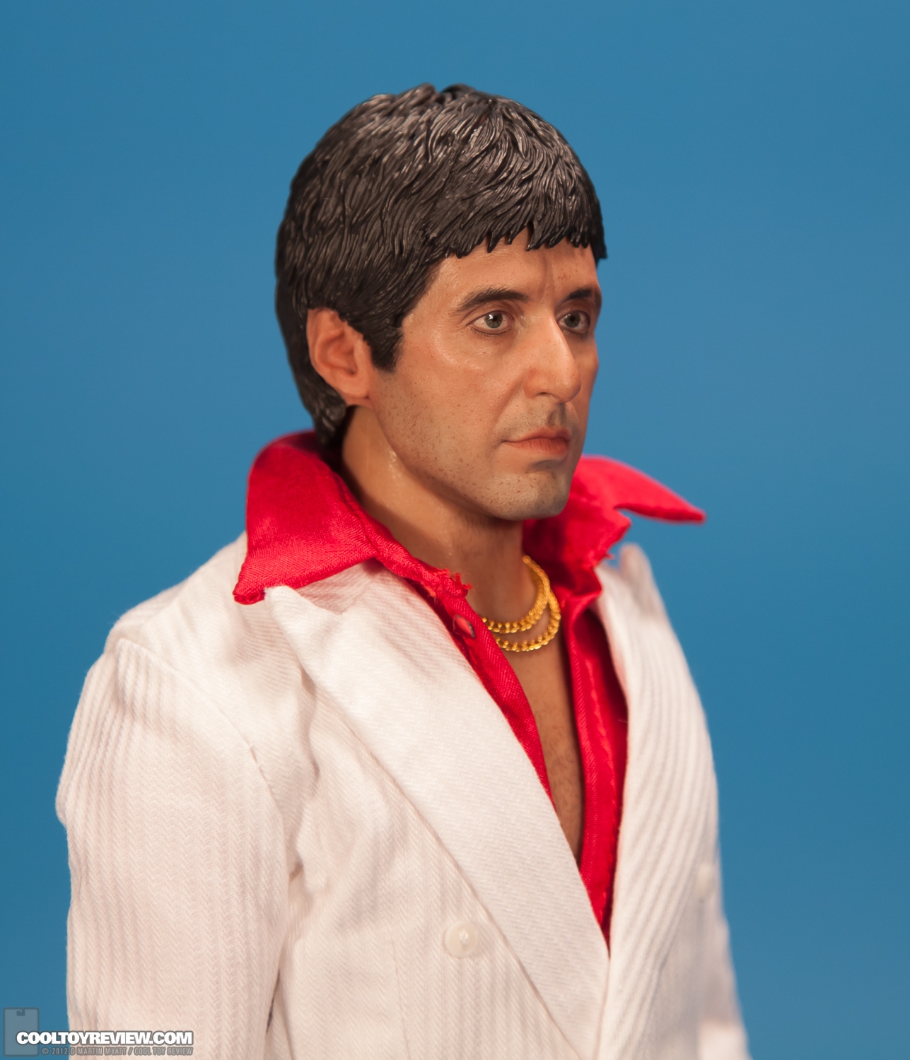 Scarface_Respect_Version_White_Enterbay-06.jpg